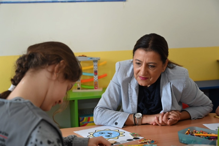 Тренчевска: Дневниот центар за деца со попреченост во Липково ја потврдува успешноста на социјалната реформа