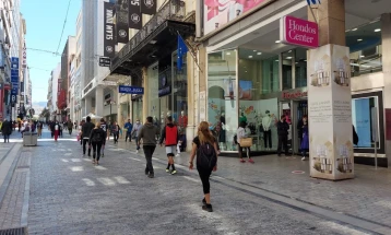 Грчката Влада не ја разгледува можноста за намалено работно време на продавниците