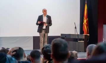 Трајковски: Нема цензура на „А бре, Македонче“, изведен е хорскиот аранжман од Драган Шуплевски