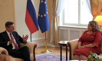 Министерката Петровска на средба со словенечкиот претседател Пахор