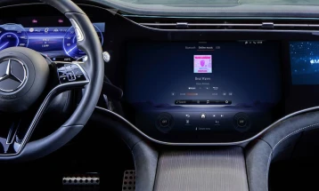 Ново „Епл Спејшал аудио“ за во некои „Мерцедес“ автомобили