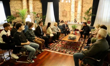 Градоначалникот на Чаир во посета на Тирана