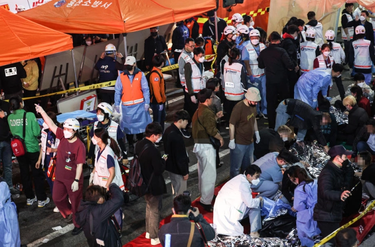 Најмалку 59 жртви во стампедо во Сеул за време на прослава на Ноќта на вештерките