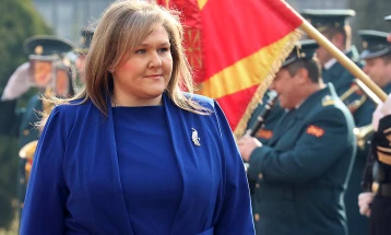 Петровска: Партиските трибини не се подготовка за предвремени избори, кои во оваа ситуација би биле луксуз