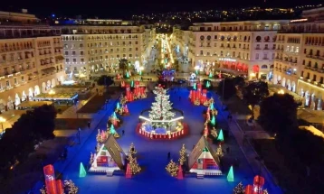 Празничното украсување во Солун ќе се исклучува во 1 часот по полноќ за заштеда на енергија