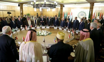 Арапската лига одби да заземе страна по однос војната во Украина
