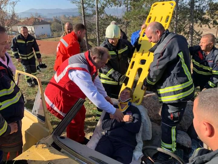 Во Берово се одржа тактичко-показна вежба за подигање на свеста кај младите како учесници во сообраќајот