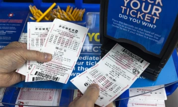 Џекпотот во американската лотарија достигна рекордни 1,6 милијарди долари