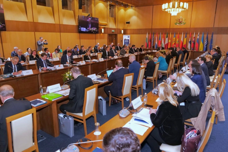 Османи во Софија на состанок на министрите за надворешни работи на ЦЕИ