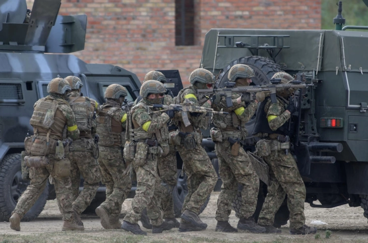 Ushtria ukrainase pretendon se një ushtar i tyre është vrarë në granatimin e kryer nga separatistët prorusë