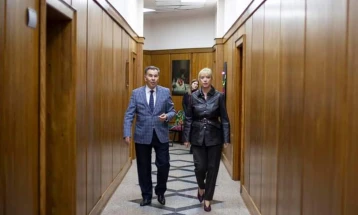 Në Tiranë, ambasadori Markovski u takua me ministren e Bujqësisë së Shqipërisë