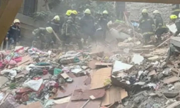 Të paktën gjashtë persona humbën jetën gjatë shembjes së një ndërtese në Kajro