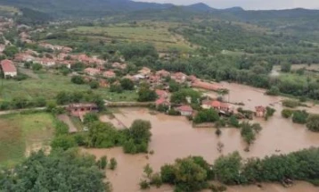 Njëzet persona janë shpëtuar nga reshjet përmbytëse në Karllovo, Bullgaria qendrore