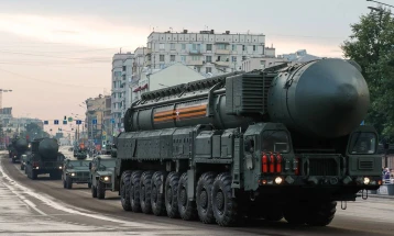 Uashington post: SHBA-ja në mënyrë të qetë e paralajmëroi Moskën të mos përdorë armë bërthamore
