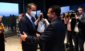 Zaev attends gala dinner at ‘The Economist’ conference in Athens addressed by Greek PM Mitsotakis