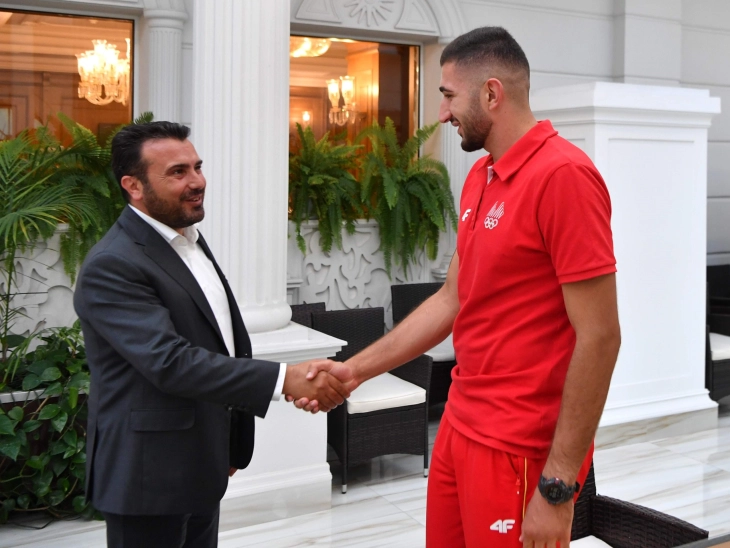 Zaev welcomes Olympian Georgievski: Gov't to award him Mden 2M