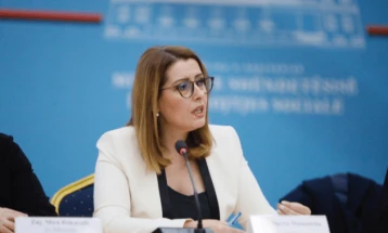 Albanian Health Minister offers help in dealing with Tetovo tragedy