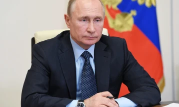 Putin self-isolating due to coronavirus cases within his inner circle