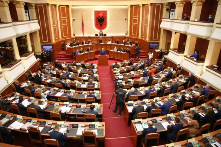 Albanian lawmakers approve prime minister's female-dominated Cabinet