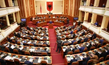 Albanian lawmakers approve prime minister's female-dominated Cabinet