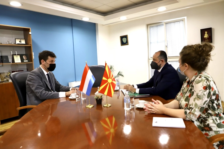 Deputy PM Bytyqi, Luxembourg Ambassador Donckel discuss North Macedonia’s investment opportunities