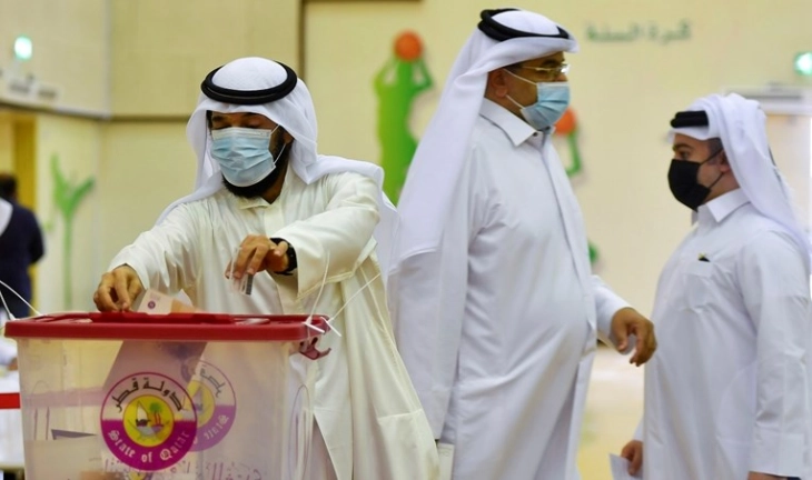 Qataris vote in first-ever legislative elections for advisory council