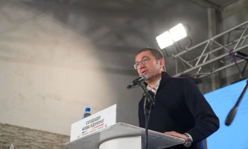 Mickoski in Valandovo: VMRO-DPMNE to build good relations with neighbors, but won’t be signing any agreements