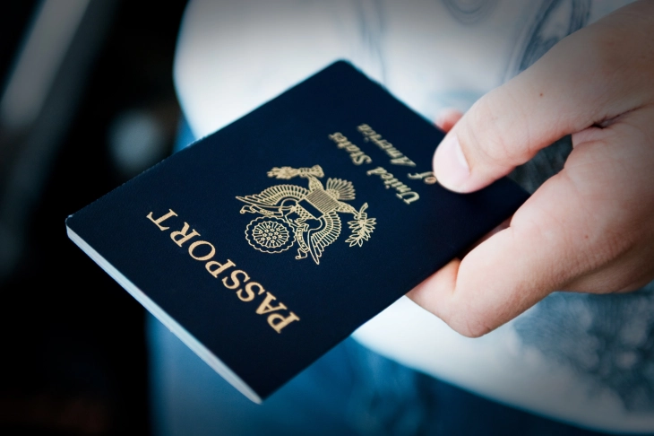 US begins issuing passports with third gender option