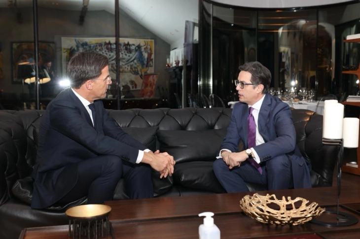 Pendarovski-Rutte: Unblocking Euro-integration process is test of enlargement policy’s credibility