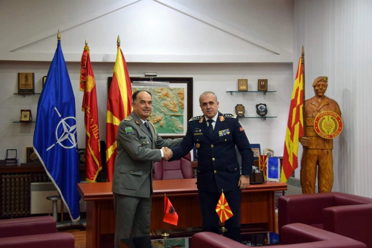 Chief of Albanian General Staff visits North Macedonia's Army, Defence Ministry 