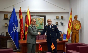 Chief of Albanian General Staff visits North Macedonia's Army, Defence Ministry 
