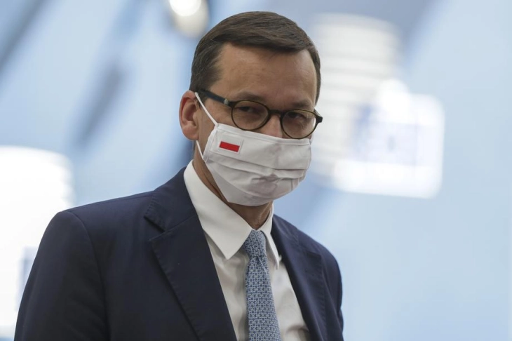 Polish PM: 'Millions' of migrants to arrive in Europe if controls lax