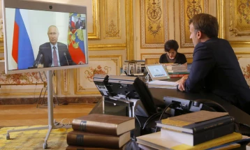 Putin repeats security demands from West during Macron phone call