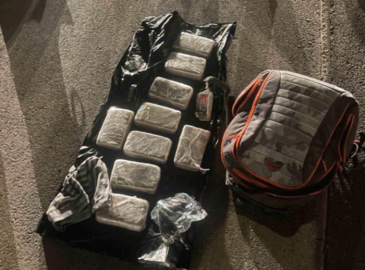 Police arrest man carrying 5kg of heroin