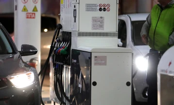 Fuel prices remain unchanged