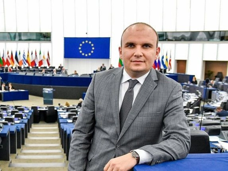 AFET adopts Rapporteur Kyuchyuk’s report on North Macedonia