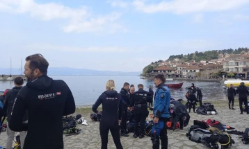 Local, regional divers collecting trash from Lake Ohrid bottom
