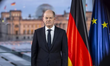 Germany's Scholz speaks to Putin after weeks of radio silence