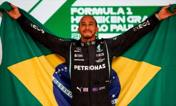 F1 star Hamilton named honorary citizen of Brazil