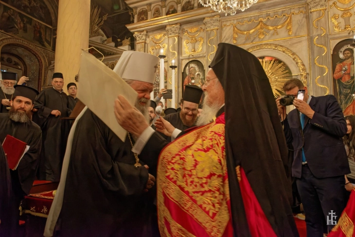 Ecumenical Patriarch Bartholomew and Archbishop Stefan hold joint patriarchal and synodal divine liturgy