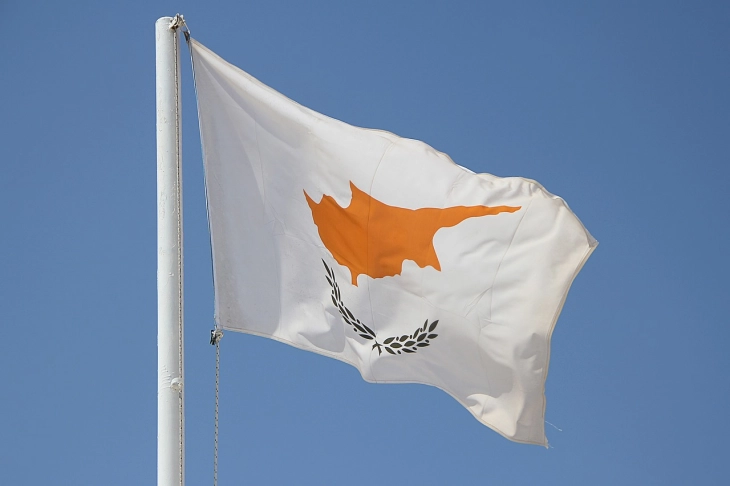 After reinstating mask mandate, Cyprus recommends weekly SARS-CoV-2 testing