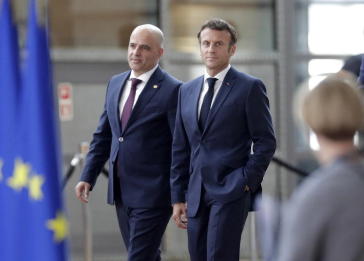 Macron: France will stand alongside N. Macedonia during 1st IGC