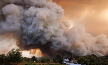 Slovenian villages under threat as historic wildfires draw closer