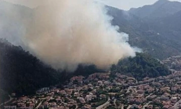 Evacuations as wildfire breaks out in southern Turkish resort town