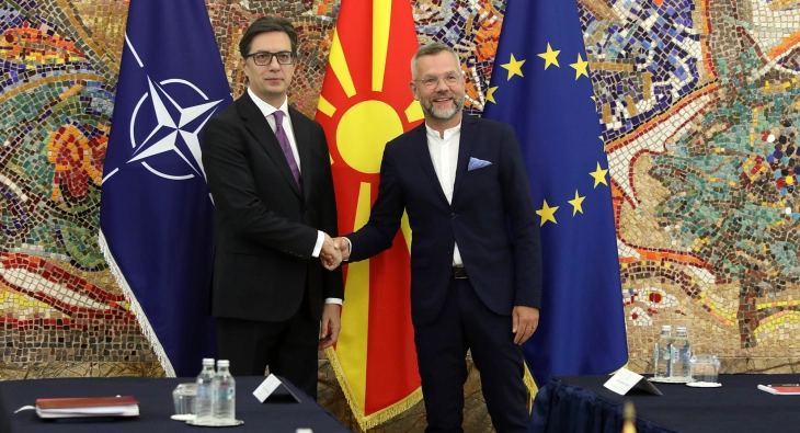 Pendarovski - Roth: Opening of EU negotiations of crucial importance amid current geopolitical and security circumstances 