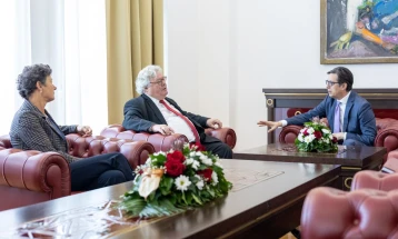 President Pendarovski meets with EU Parliament members 