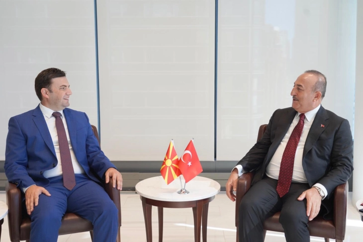 Osmani meets Cavusoglu at UNGA sidelines