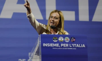 Italians head to the polls with right-wing bloc expected to win race