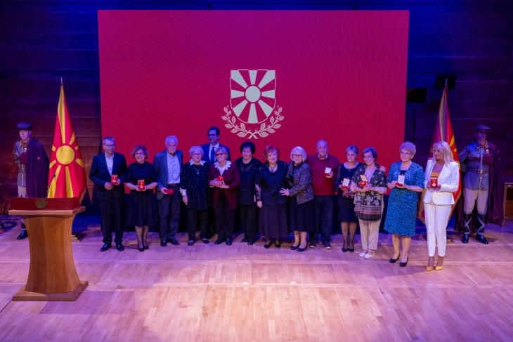 Pendarovski honors 13 prominent artists in Macedonian folk music with Medal of Merit