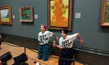 Two protesters arrested for throwing soup on Van Gogh's 'Sunflowers'